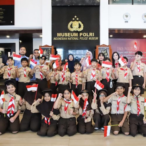 meriahkan-hut-ri-ke-80-inspektorat-jakpus-selenggarakan-roadshow-bus-antikorupsi-ke-museum-polri